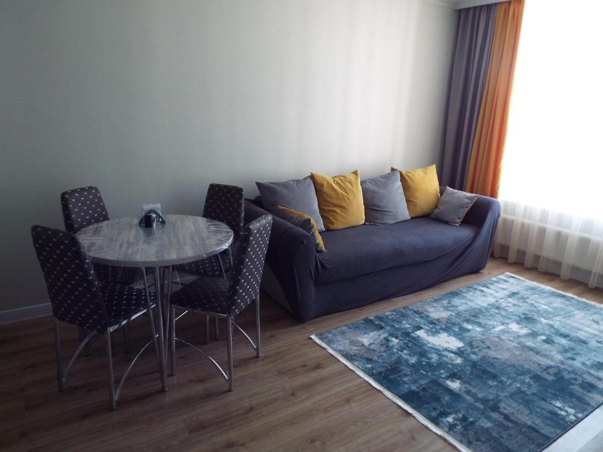 Esil Plaza Apartment アスターナ エクステリア 写真